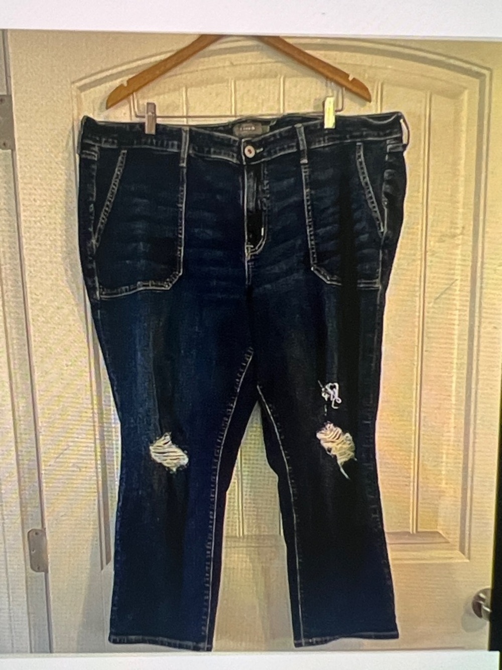 Torrid perfect boyfriend vintage stretch jeans